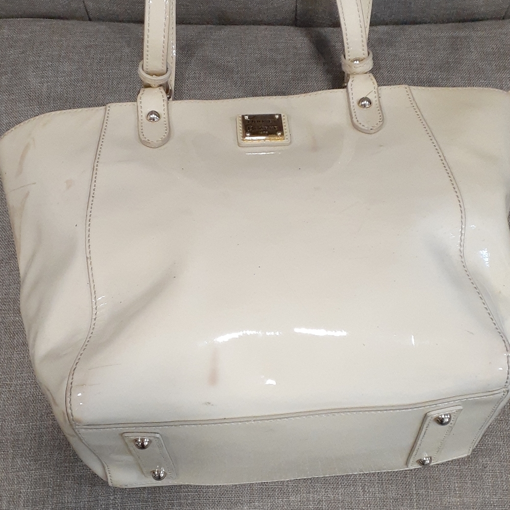 Dooney and bourke  Patten leather shoulder bag - Picture 8 of 17